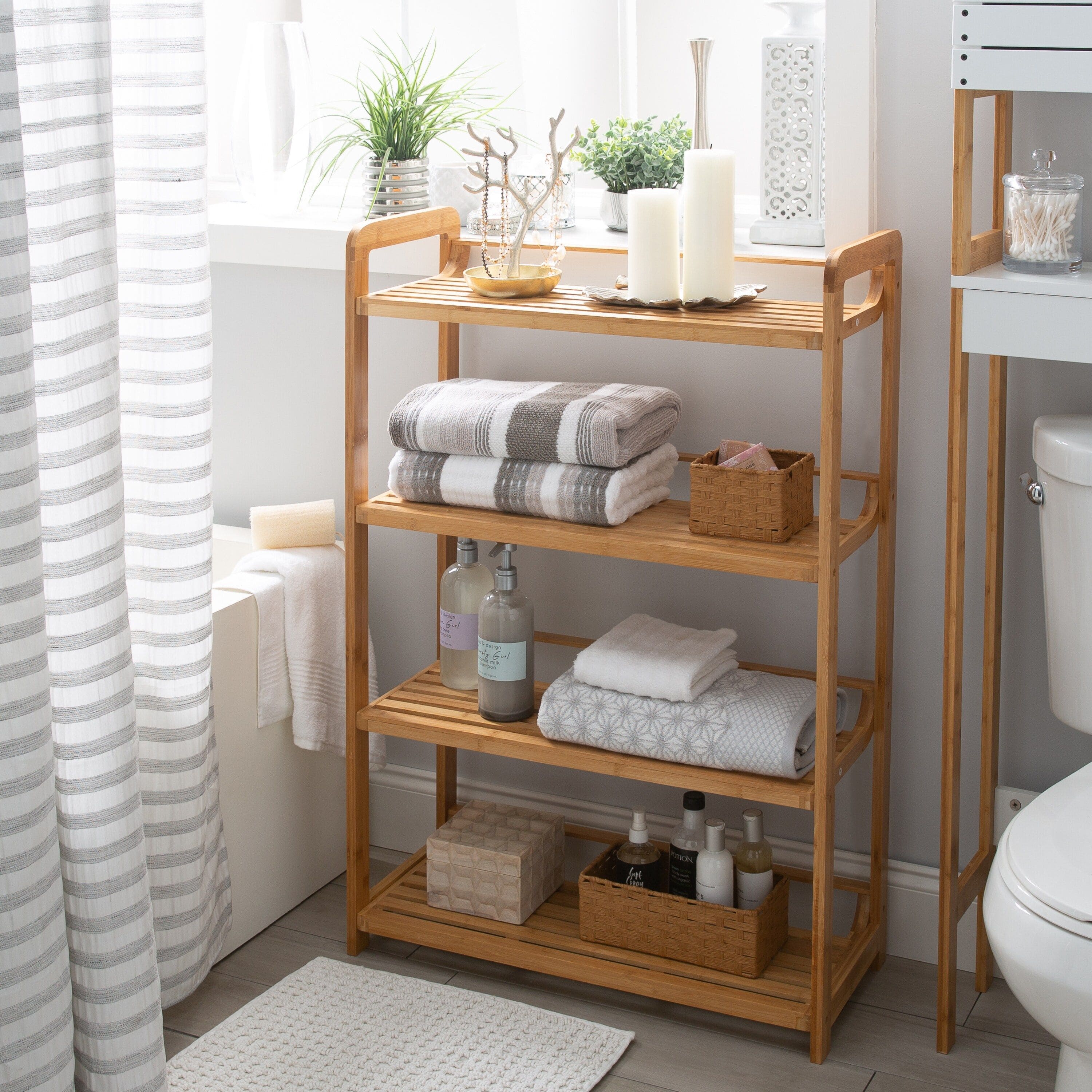Bathroom shelf